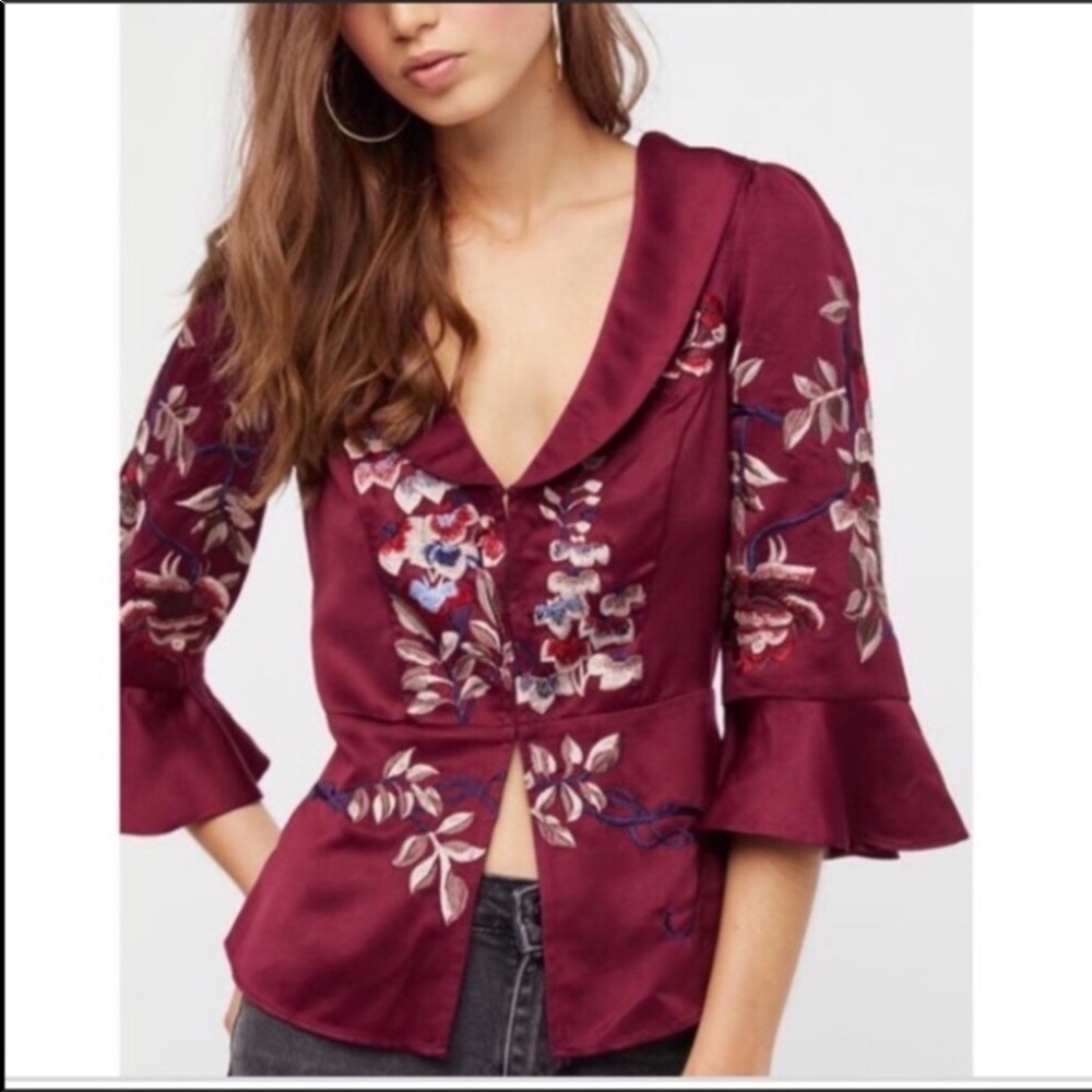 Free People Beautiful Dreams embroidered top Size small NWT FIRM